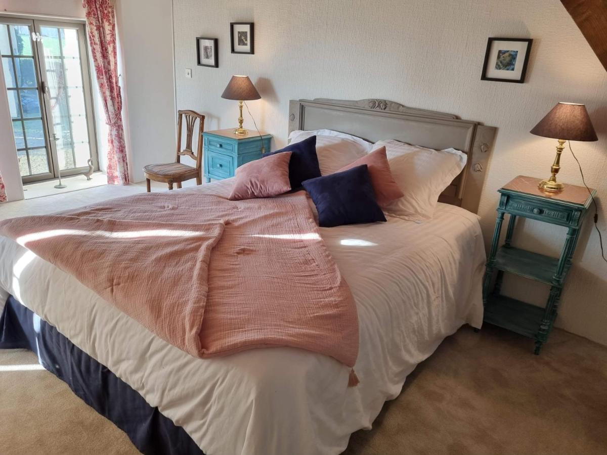 Bed and Breakfast Les Berges De La Planchette Yvignac-la-Tour Номер фото