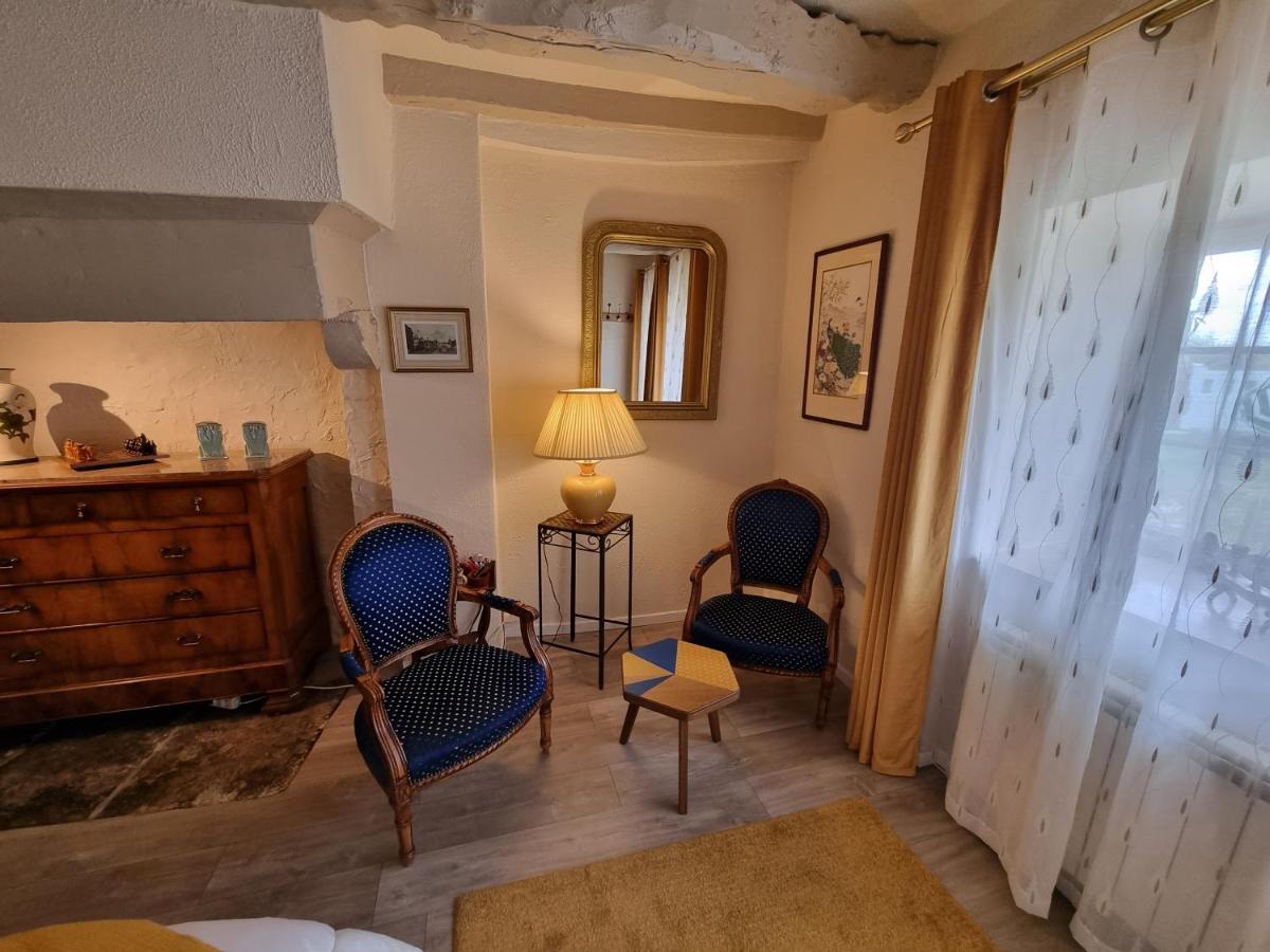 Bed and Breakfast Les Berges De La Planchette Yvignac-la-Tour Екстер'єр фото
